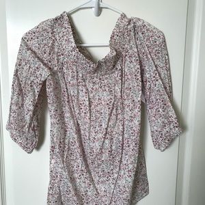 Floral sleeveless blouse